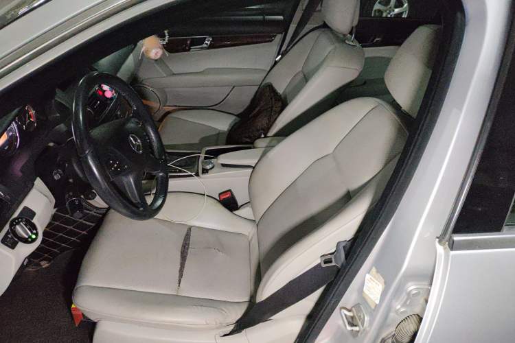 Used Mercedes-Benz C-Class 2008 C 200K Standard Model Left Front Seat