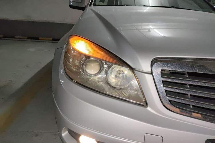 Used Mercedes-Benz C-Class 2008 C 200K Standard Model Right Front Headlight