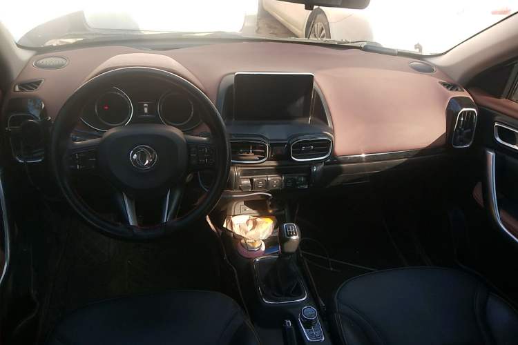 Used Dongfeng Aeolus AX4 2017 1.6L Manual ChaoShang Model