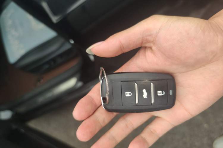 Used Changan Raeton 2013 1.8T Automatic Prestige Model