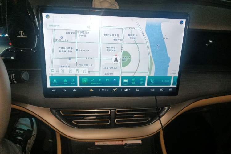 Used Denza D9 2022 DM-i 970 Four-Wheel Drive Prestige Model
