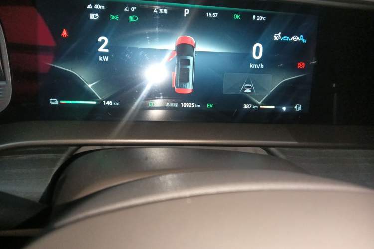 Used Denza D9 2022 DM-i 970 Four-Wheel Drive Prestige Model
