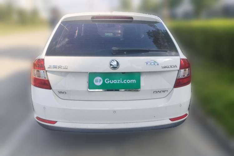 Used Skoda Rapid Spaceback 2016 Revised 1.6L Automatic Chuanxing Version