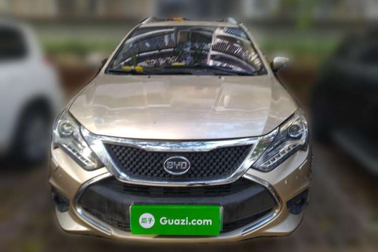 Used BYD Tang New Energy 2015 2.0T Four-Wheel-Drive Flagship Model Front
