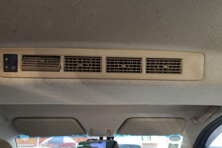 Used Wuling Hongguang 2014 1.5L S Comfort Model
