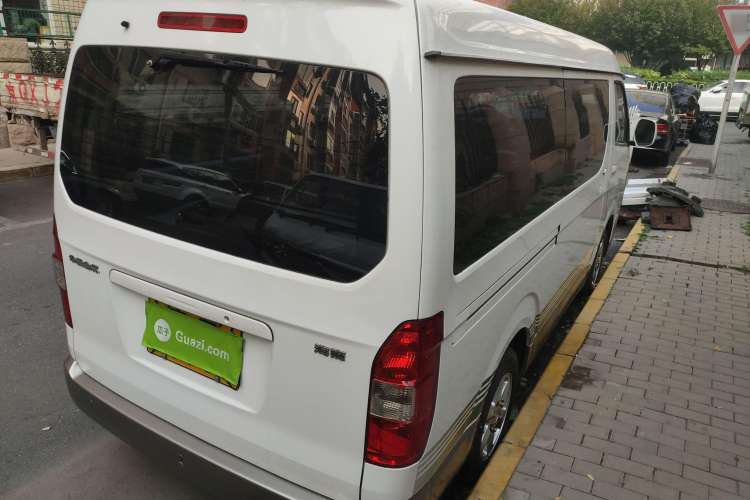 Used Jinbei Hiace 2014 2.2L Luxury Version V22