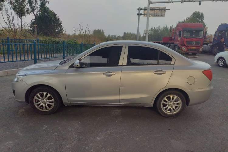 Used Changan Alsvin V3 2012 1.3L Manual Comfort Version China IV Standard
