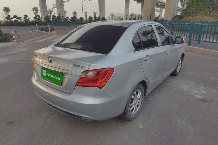 Used Changan Alsvin V3 2012 1.3L Manual Comfort Version China IV Standard
