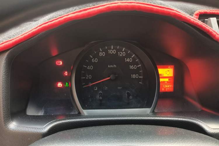 Used Nissan NV200 2013 1.6L Luxury Model China IV Standard Instrument Cluster