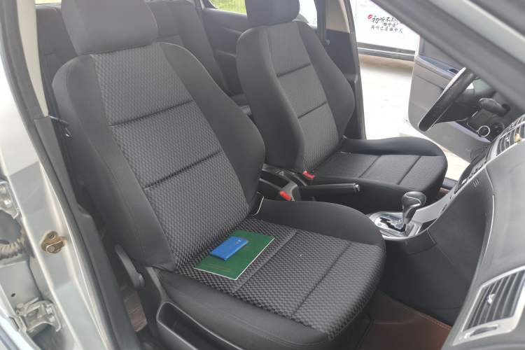 Used Peugeot 307 2013 1.6L Automatic CROSS