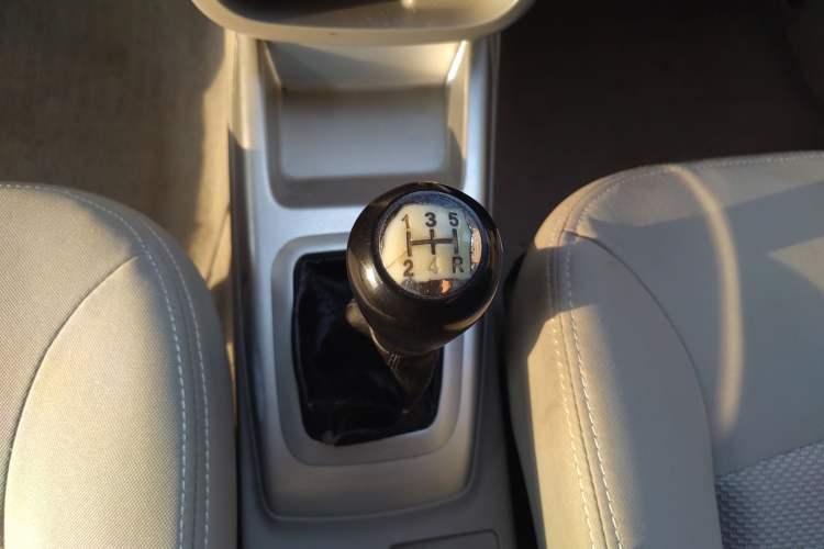 Used Changan Alsvin V3 2012 1.3L Manual Comfort Version China IV Standard
