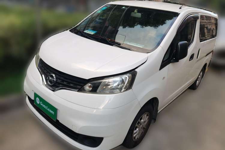 Used Nissan NV200 2013 1.6L Luxury Model China IV Standard