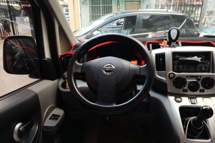 Used Nissan NV200 2013 1.6L Luxury Model China IV Standard Steering Wheel