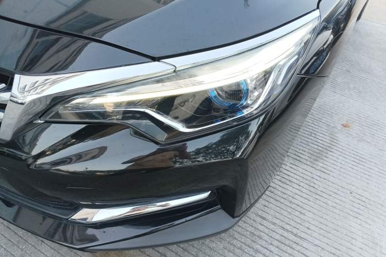 Used Venucia D60 2019 1.6L XL CVT Smart Connect Elite Edition