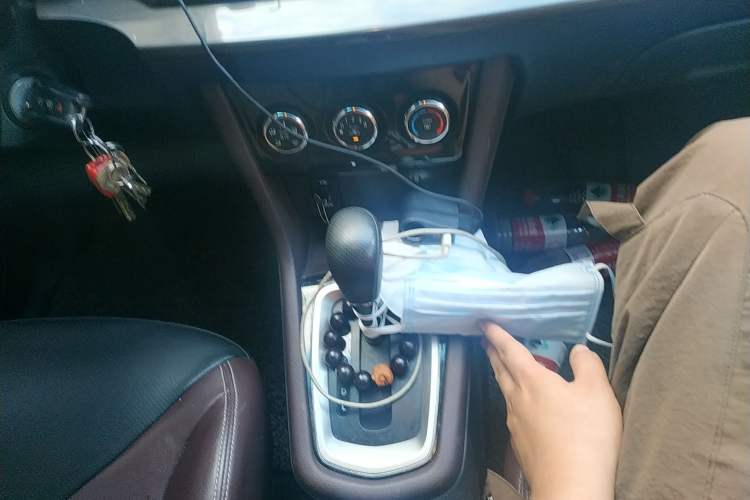 Used Venucia M50V 2017 1.6L XL CVT Luxury Edition