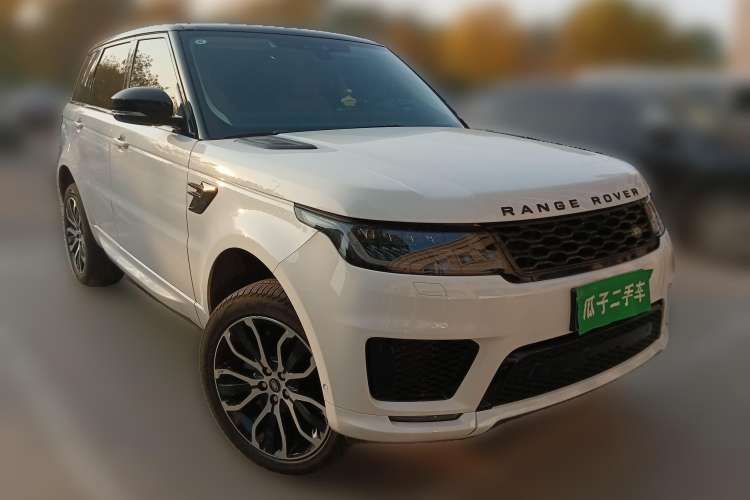 Used Land Rover Range Rover Sport 2022 3.0 L6 YAO Black Edition