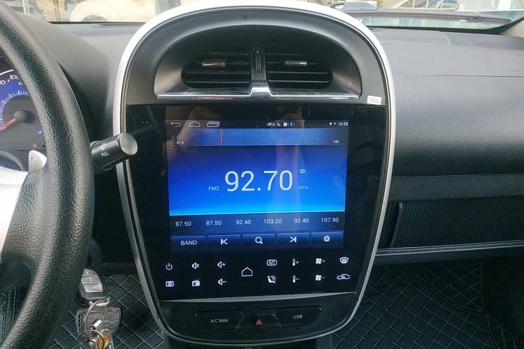 Used Geely Auto Panda 2016 1.0L IMT Cool Fun Edition