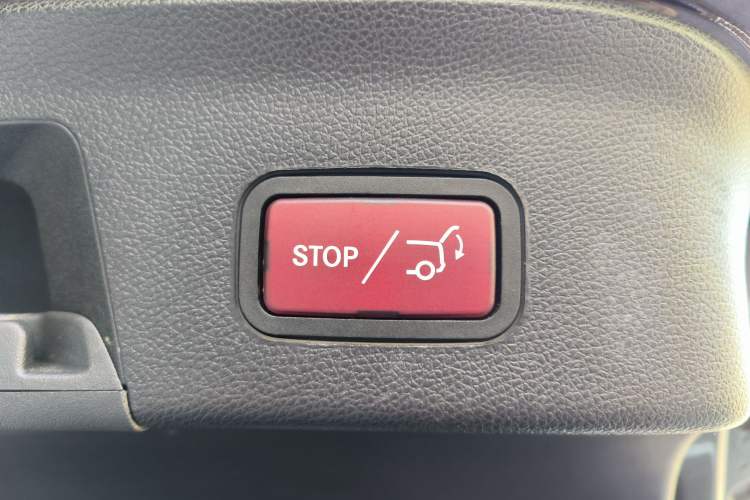 Used Mercedes-Benz GLE Coupe 2017 GLE 320 4MATIC Coupe SUV