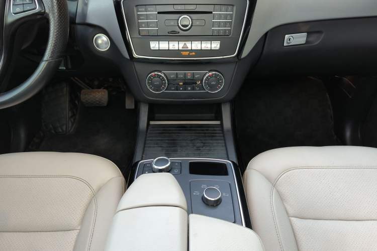 Used Mercedes-Benz GLE Coupe 2017 GLE 320 4MATIC Coupe SUV