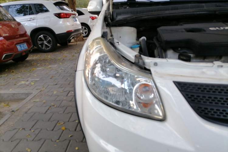 Used Suzuki SX4 2010 Hatchback 1.6L Automatic Champion Limited Edition
