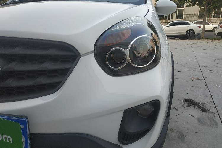 Used Geely Auto Panda 2016 1.0L IMT Cool Fun Edition