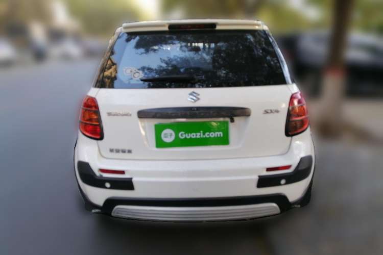 Used Suzuki SX4 2010 Hatchback 1.6L Automatic Champion Limited Edition
