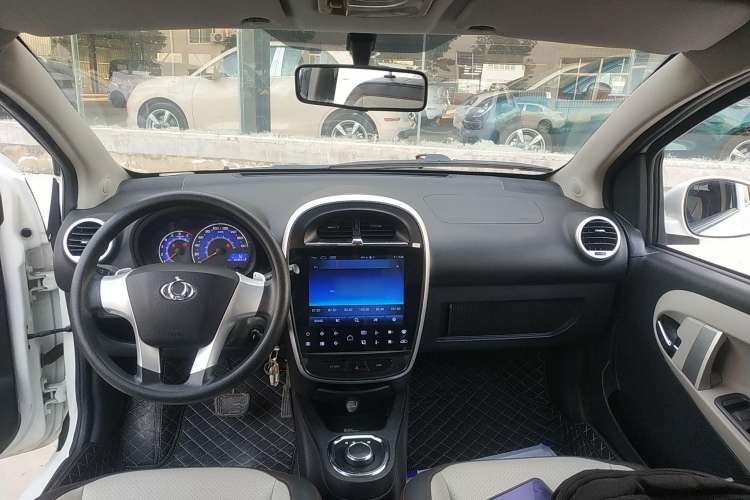 Used Geely Auto Panda 2016 1.0L IMT Cool Fun Edition