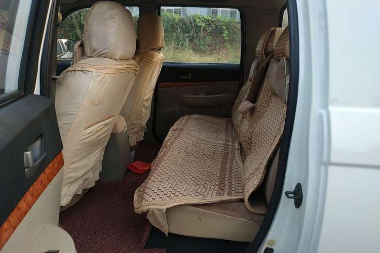 Used Zxauto Grandtiger G3 2013 2.2L Two-Wheel Drive Gasoline Elite Version Mid-Range Axle
