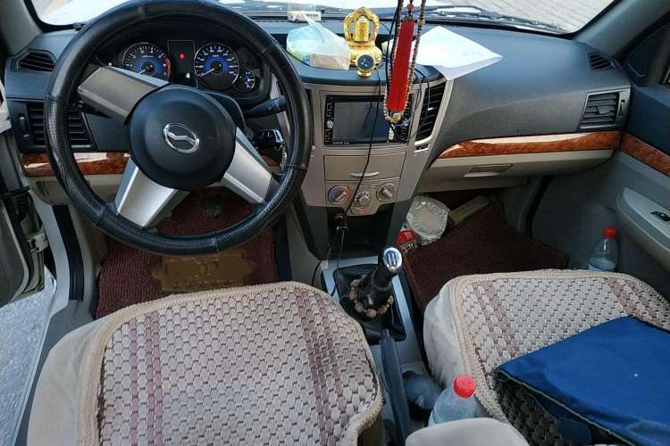 Used Zxauto Grandtiger G3 2013 2.2L Two-Wheel Drive Gasoline Elite Version Mid-Range Axle
