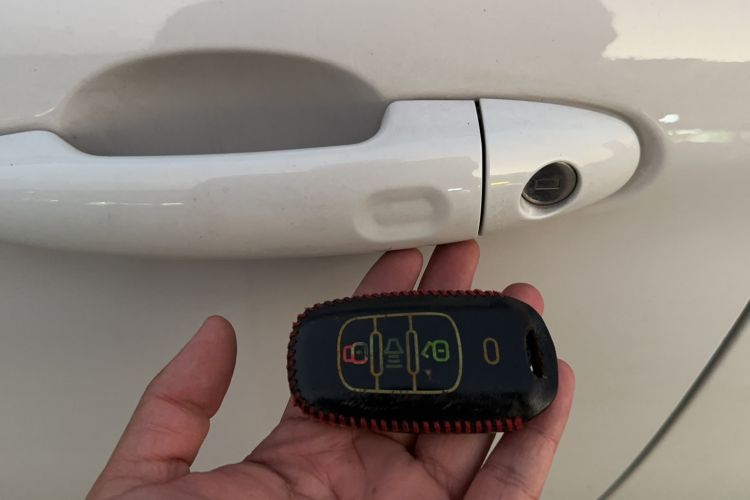 Used Haval H6 Coupe 2017 Red-Label 2.0T Automatic Two-Wheel Drive Elite Model