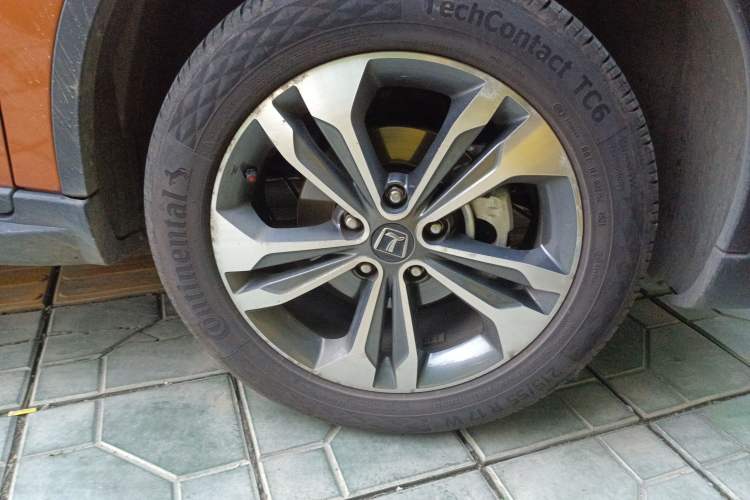 Used Luxgen U6 SUV 2014 1.8T Fashion Edition
