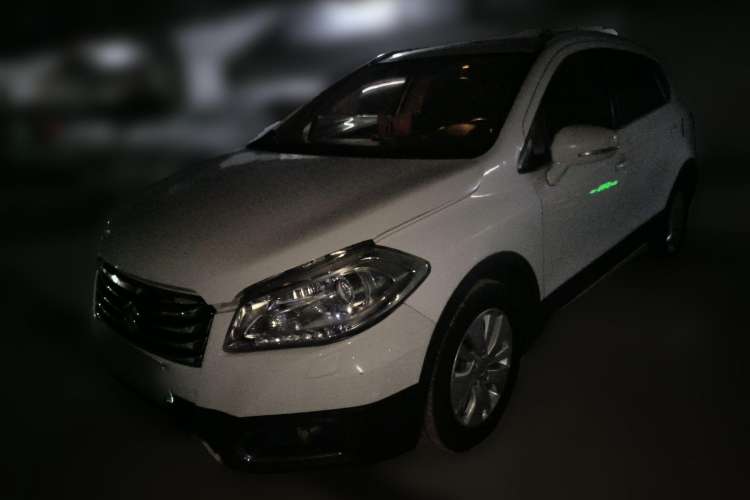 Used Suzuki S-Cross 2014 1.6L CVT Two-Wheel Drive Elite Version