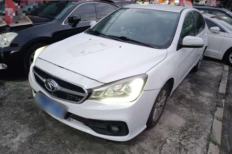 Used Soueast V5 Lingzhi 2017 1.5L Manual New Generation Model