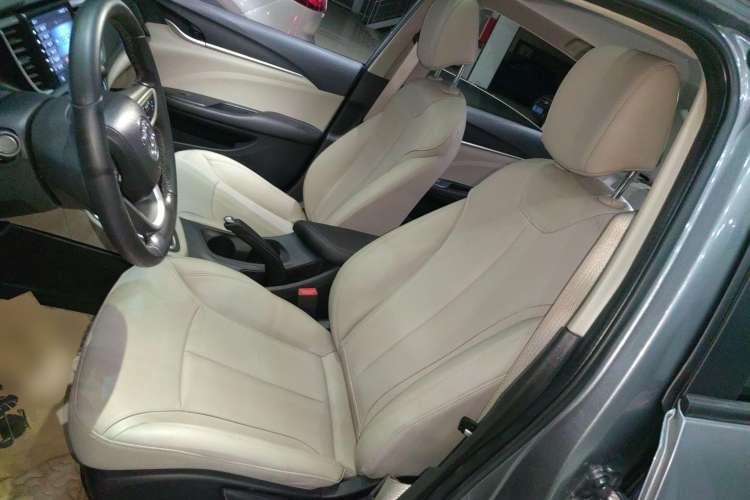 Used Buick GT 2018 15T Dual-Clutch Elite Model China V Standard
