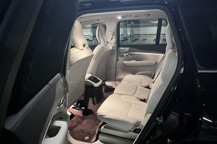 Used Volvo XC90 New Energy 2023 T8 RECHARGE Luxury Prestige 7-Seater