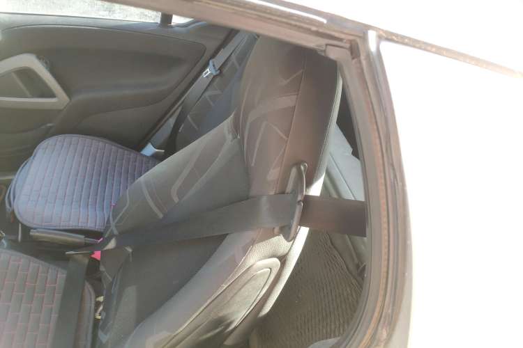 Used smart fortwo 2011 1.0T Convertible Passion Edition Right Rear Seat