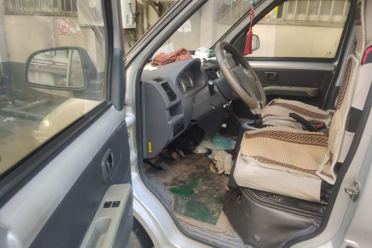 Used BAIC Weiwang 306 2013 1.2L Value Edition Basic 7-Seater A12 China IV Standard