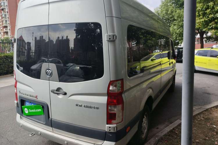 Used Foton Toano 2021 2.5T Automatic Tongtu Extended-Wheelbase 7-Seater D25TDIF1
