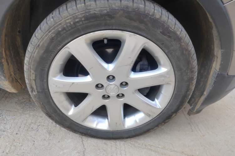 Used Buick Encore 2013 1.4T Automatic Two-Wheel Drive Leading Model

