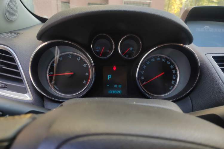 Used Buick Encore 2013 1.4T Automatic Two-Wheel Drive Leading Model
