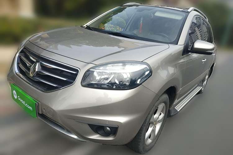 Used Renault Koleos 2012 2.5L 4x4 Comfort Edition with Navigation