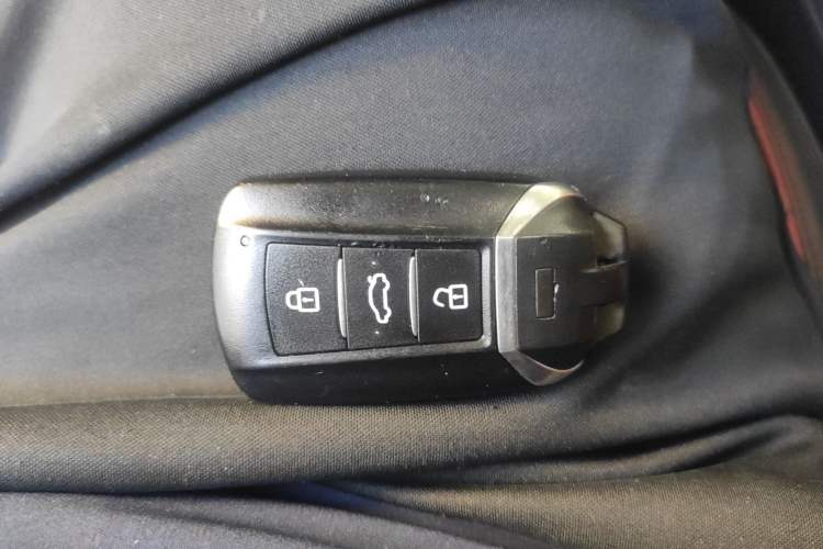 Used Dongfeng Aeolus Yixuan GS 2021 230T Automatic Star-Chasing Warrior Edition Vehicle Key