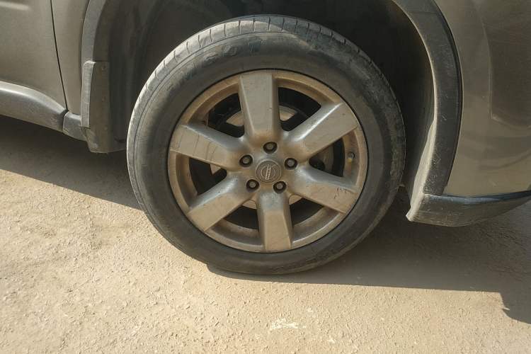 Used Nissan X-Trail 2010 2.5L CVT Luxury Edition 4WD Right Front Wheel Hub