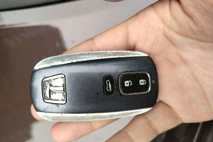 Used Luxgen 5 2014 Dance Limited Edition 1.8T Automatic Luxury Version
