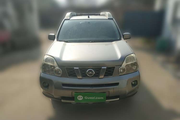 Used Nissan X-Trail 2010 2.5L CVT Luxury Edition 4WD Front