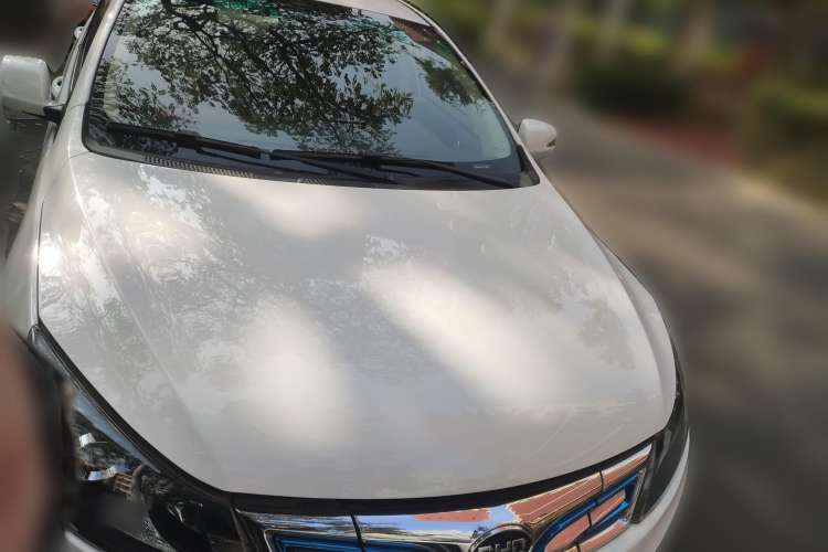 Used BYD e5 2016 300 Luxury Edition