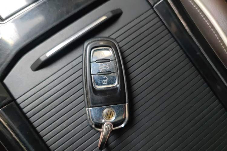 Used Volkswagen Phideon 2016 380TSI Two-Wheel-Drive Supreme Edition