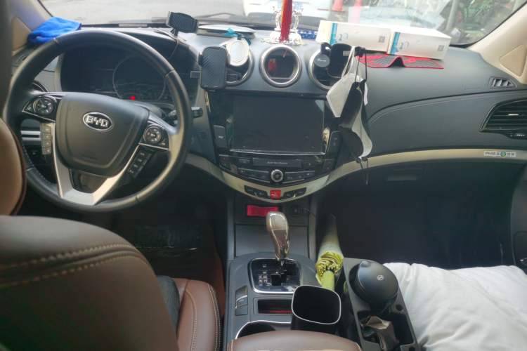 Used BYD S7 2016 2.0T Automatic Prestige Edition