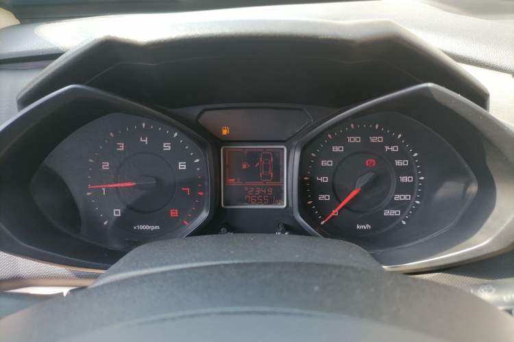 Used Chery Fengyun 2 2013 Hatchback 1.5L Manual Ruiyi Edition
