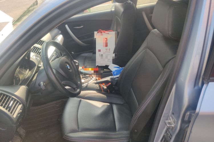 Used BMW 1 Series 2011 120i two-door coupe
